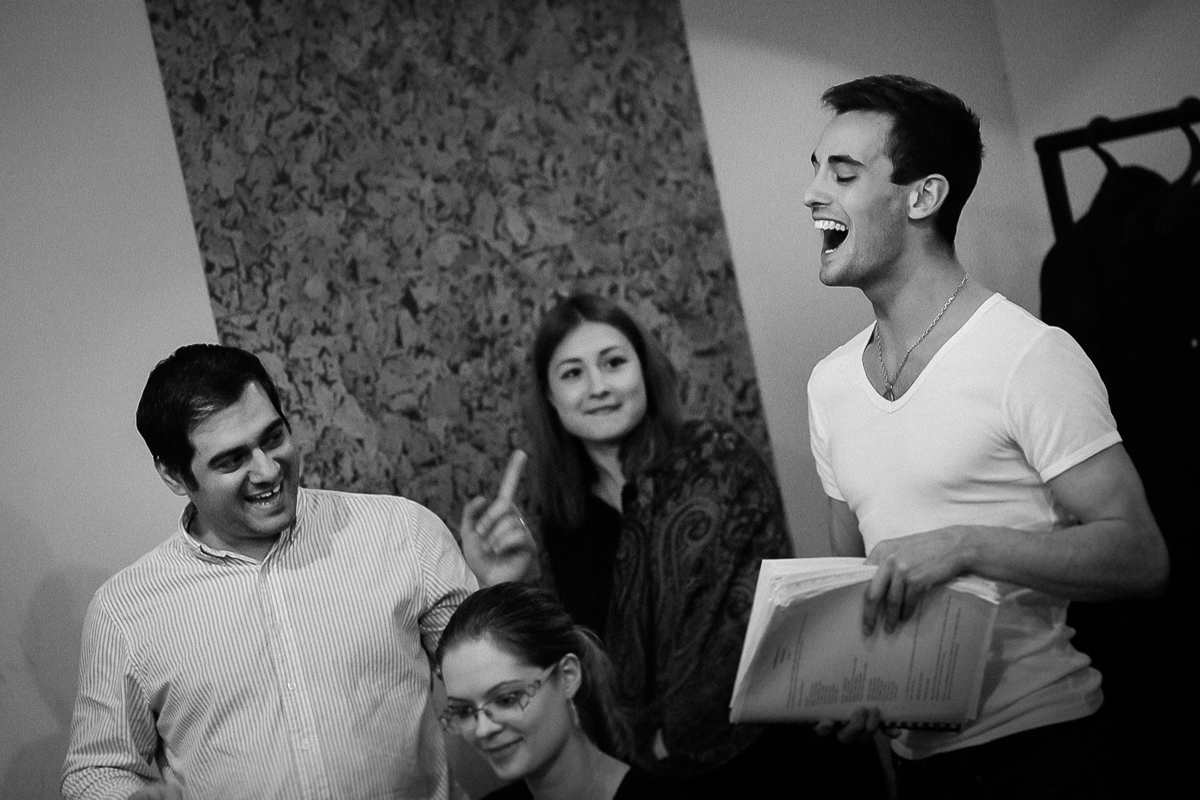 Гоголь Центр